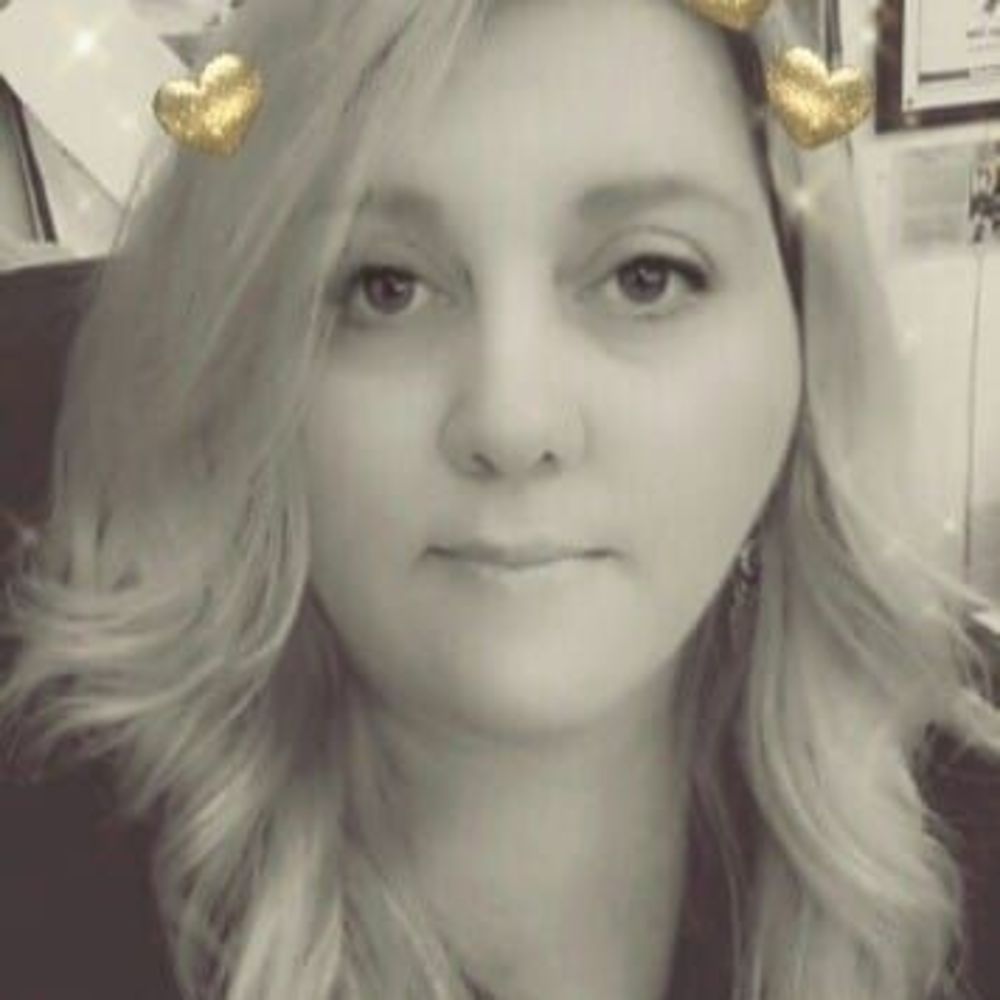 Meet your Posher, Angie